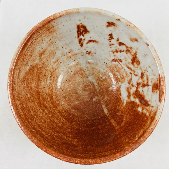 gh Stamped Ceramic/Pottery Bowl - Picture 4 of 8
